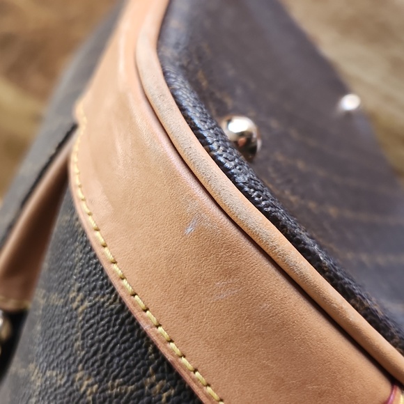 {RIONI} Moda Italia Signature Dome Brown Handle Bag - Picture 12 of 16